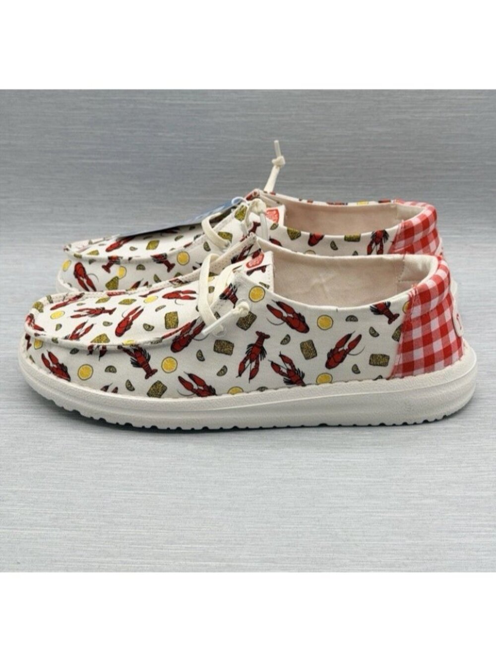 Hey Dude Wendy Women's Size 9 Shoes Crawfish Boil Cajun Novelty Seafood Boil - Picture 3 of 8